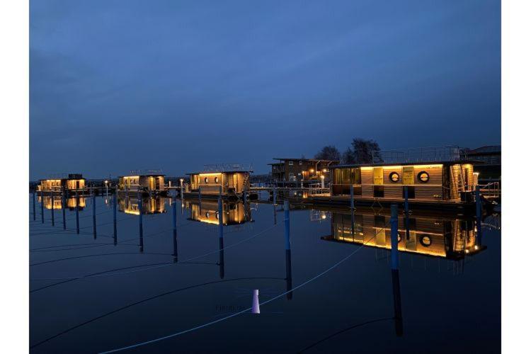 Hausboot Fjord Baltica Mit Dachterrasse In Barth 호텔 외부 사진